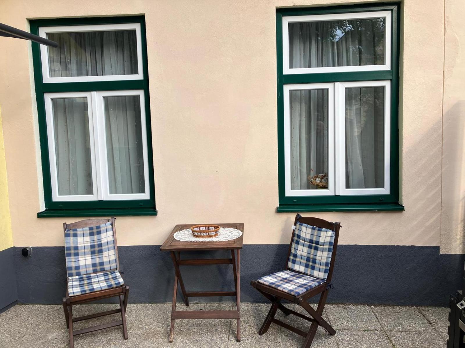 Schoene Wohnung Im Helenental Baden Exterior photo